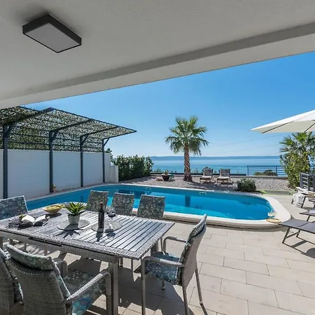 Vila Glory Palm A Luxury In Makarska, Private Pool Makarská