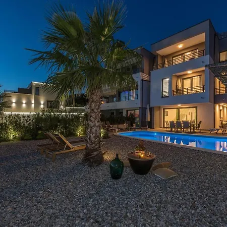 Glory Palm A Luxury In Makarska, Private Pool * Makarská